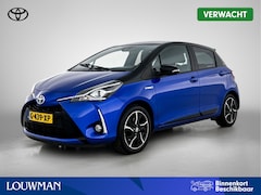 Toyota Yaris - 1.5 Hybrid Premium Bi-Tone | Stoelverwarming | Navigatie | Climate Control | Safety Sense