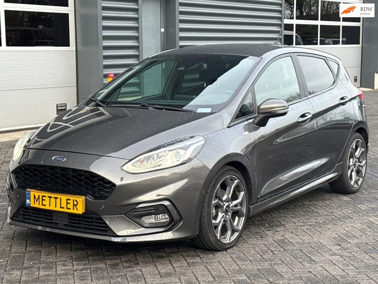 Ford Fiesta - 1.0 EcoBoost ST-Line 1.0 EcoBoost ST-Line, navigatie, camera, PDC - AutoWereld.nl