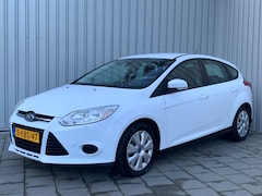 Ford Focus - 1.0 EcoBoost Trend|Navigatie|Airco|