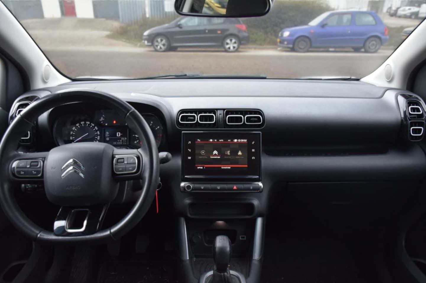 Citroën C3 Aircross - 1.2 PureTech Feel 1.2 PureTech Feel, dealeronderhouden, Car play, Lichtmetalen velgen,