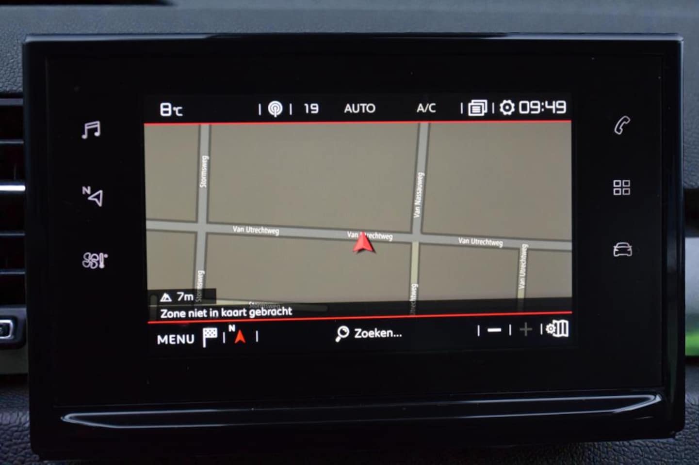 Citroën C3 Aircross - 1.2 PureTech Feel 1.2 PureTech Feel, dealeronderhouden, Car play, Lichtmetalen velgen,