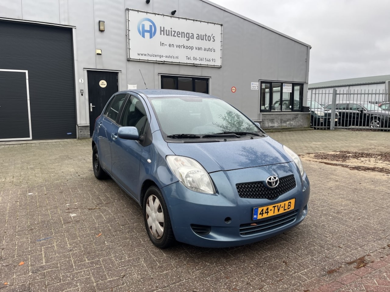 Toyota Yaris - 1.3 VVTi Sol | 5DRS | AIRCO!| SCHADE! - AutoWereld.nl