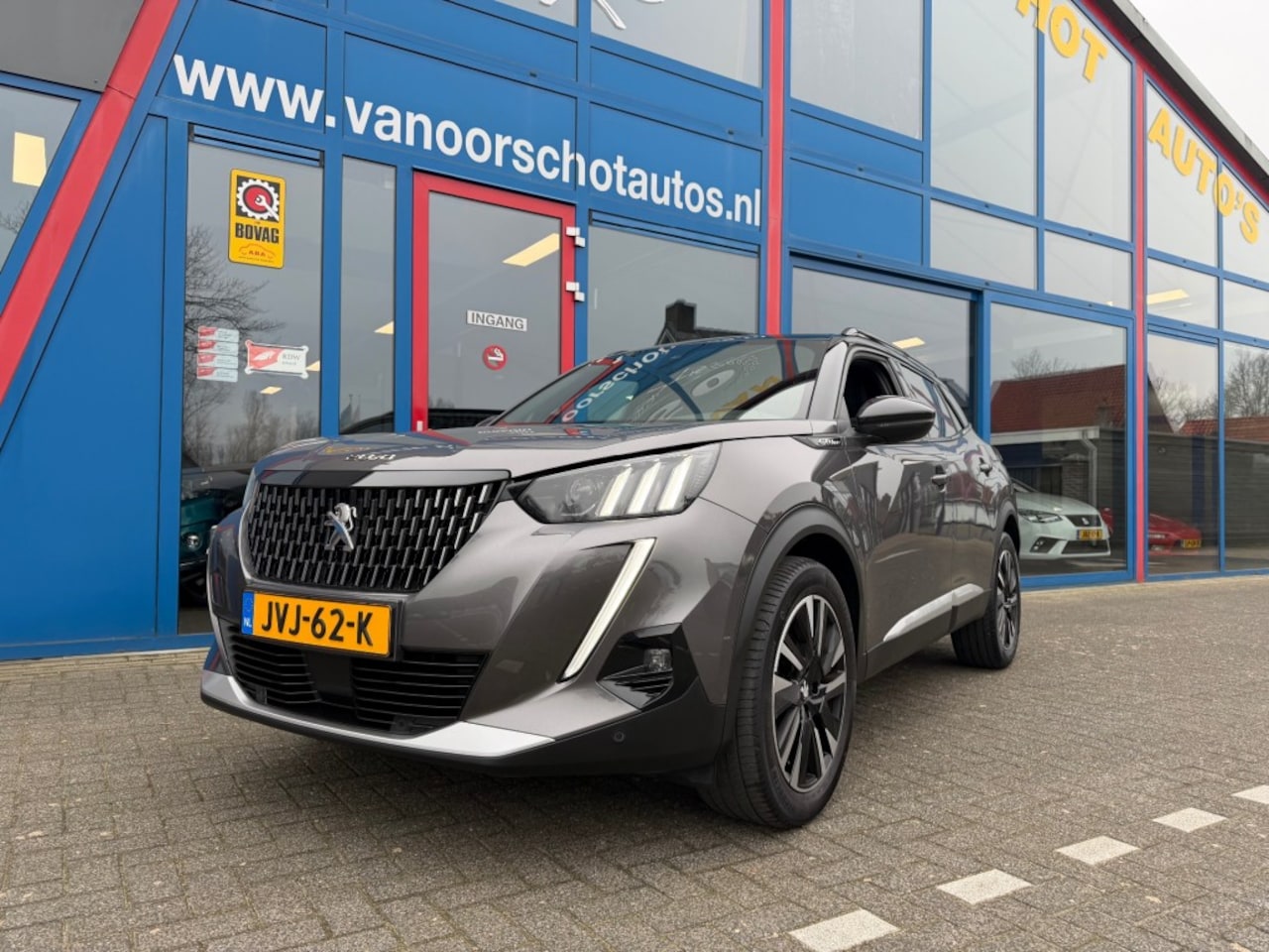 Peugeot 2008 - 1.2 130pk GT-Line Panodak Navi Carplay Camera Leer Airco(ECC) - AutoWereld.nl