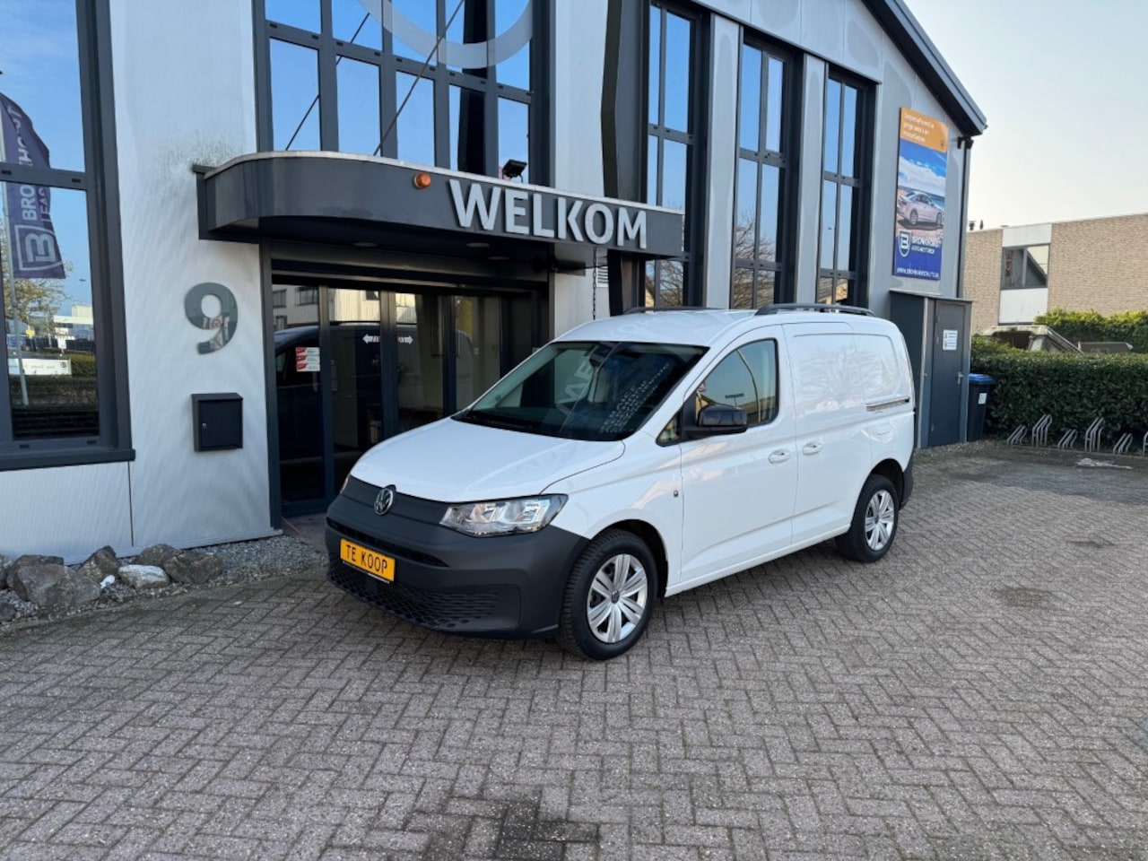 Volkswagen Caddy - 2.0 TDI Airco, Navi, Cruisecntrl, 2x Schuifdeur, Licht- en zichtpakket - AutoWereld.nl