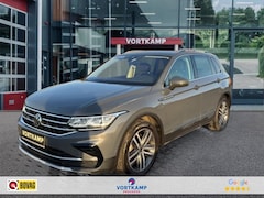 Volkswagen Tiguan - 2.0 TDI DSG 4MOTION ELEGANCE TREKHAAK/ELEKKLEP/CAMERA/ACC