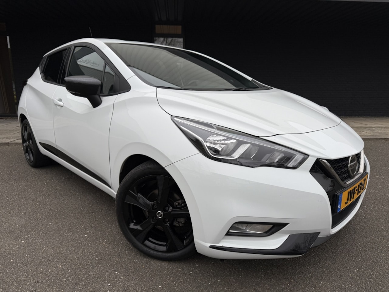 Nissan Micra - 1.0 IG-T N-Sport // Luxe uitvoering // Automaat // - AutoWereld.nl