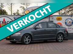 Volvo S40 - 2.0 Limited Edition 118.400 km 1e Eigenaar NL-auto