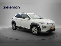 Hyundai Kona Electric - Fashion 64 kWh - Stoelverw. Camera, Half Leer, Headup Display, SOH 100%