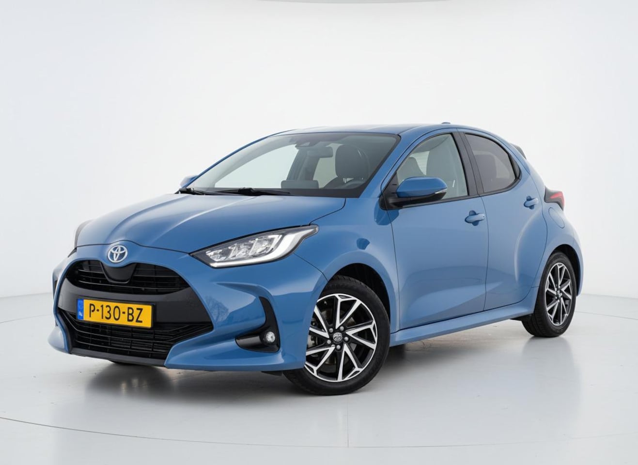 Toyota Yaris - 1.5 Hybrid Dynamic CAMERA LED ADAPTIVE CRUISE - AutoWereld.nl