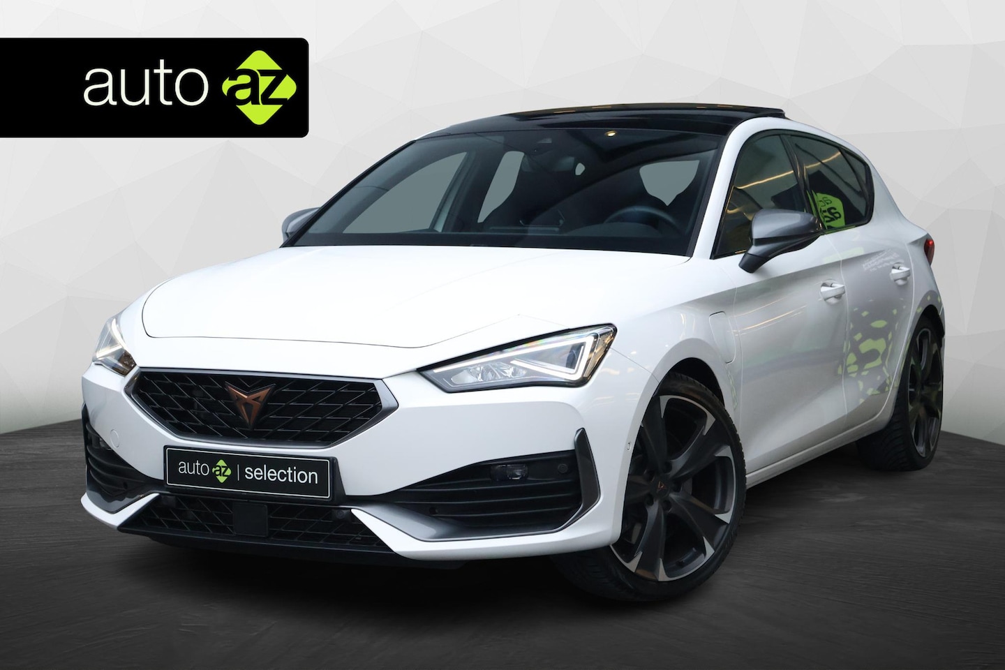 CUPRA Leon - 1.4 e-Hybrid VZ Adrenaline / Pano / Stuurwiel verwarming - AutoWereld.nl