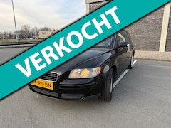 Volvo V50 - 2.4i Momentum | Automaat | Nwe APK | Cruise | Nette Wagen