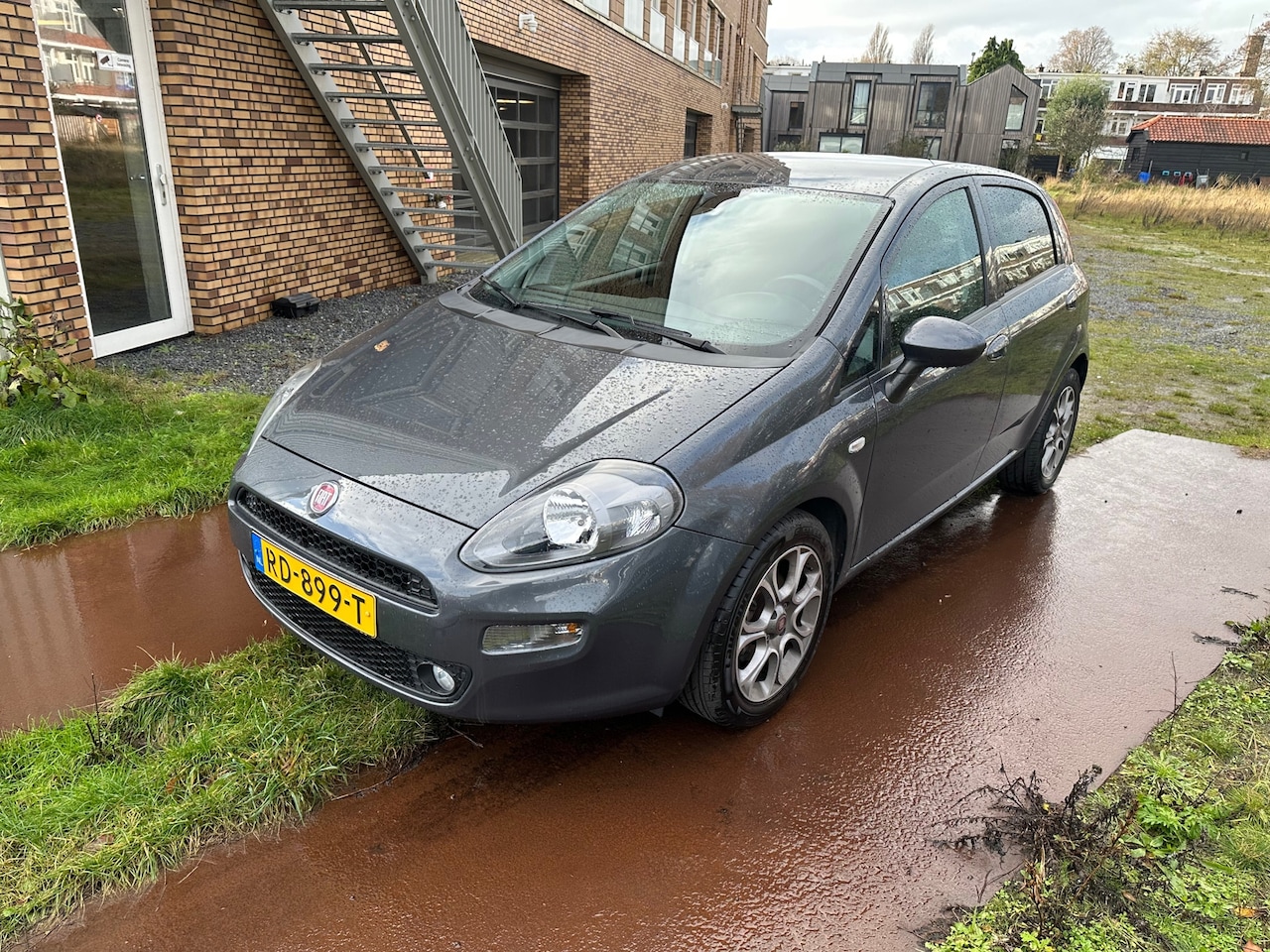 Fiat Punto Evo - 0.9 TwinAir Lounge | 2017 | Slechts 60.227 km | Luxe & zeer zuinig - AutoWereld.nl