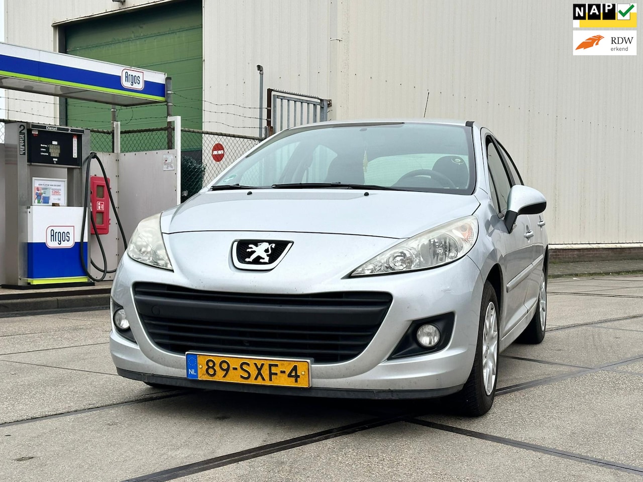 Peugeot 207 - 1.4 Acces Lite 2012 Airco/Cruise New Koppeling - AutoWereld.nl