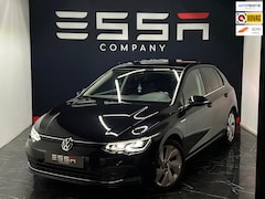 Volkswagen Golf - 1.5 eTSI Style Pano IQ Memory Trekhaak Sfeer ACC