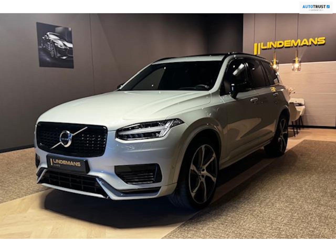 Volvo XC90 - 2.0 T8 Recharge AWD Plus Dark | Automaat | 7 zitplaatsen| 455 PK | Stoel memory | Lederen - AutoWereld.nl