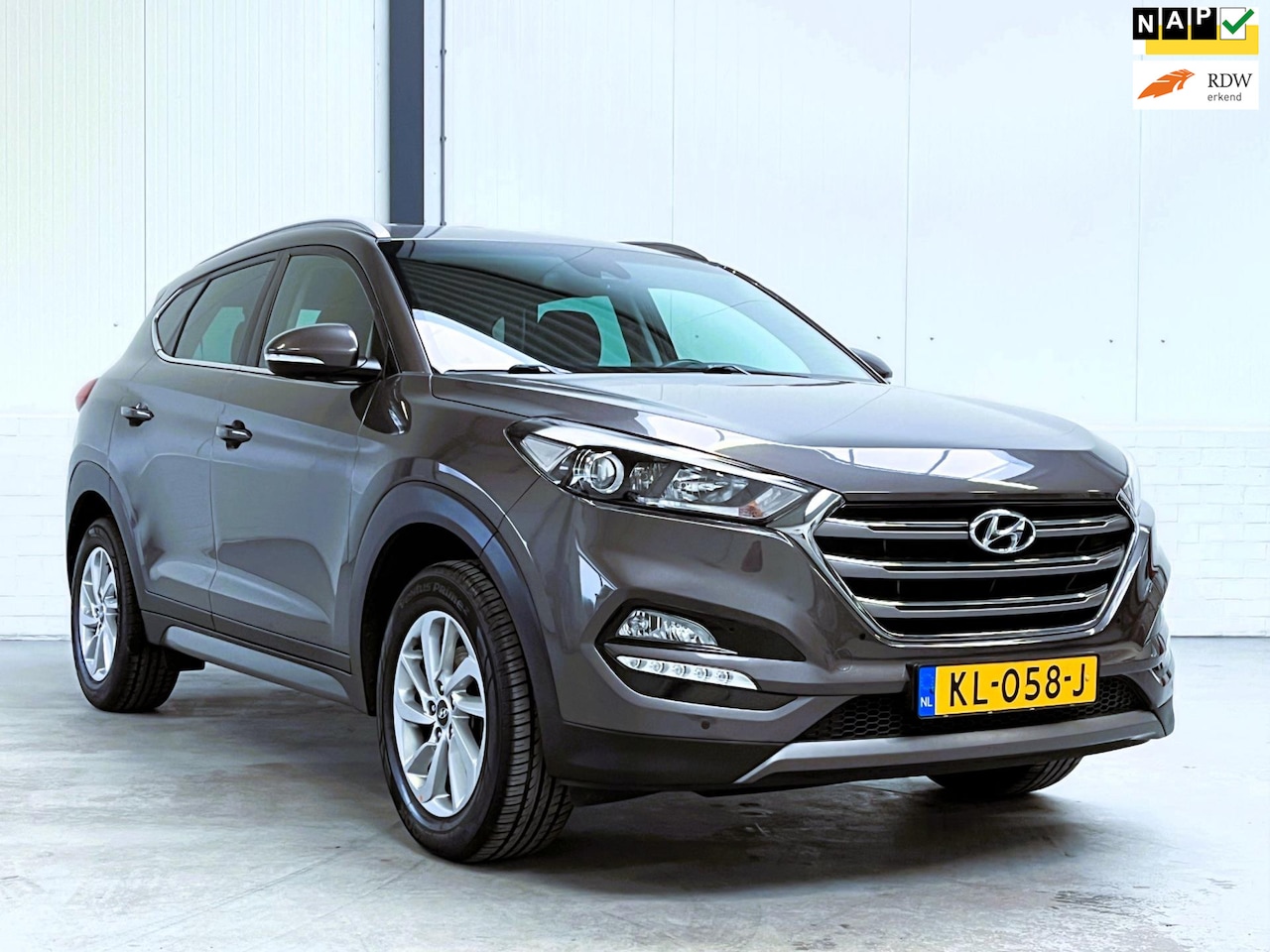 Hyundai Tucson - 1.6 GDi Comfort 1e Eigenaar|Org NL|Camera - AutoWereld.nl