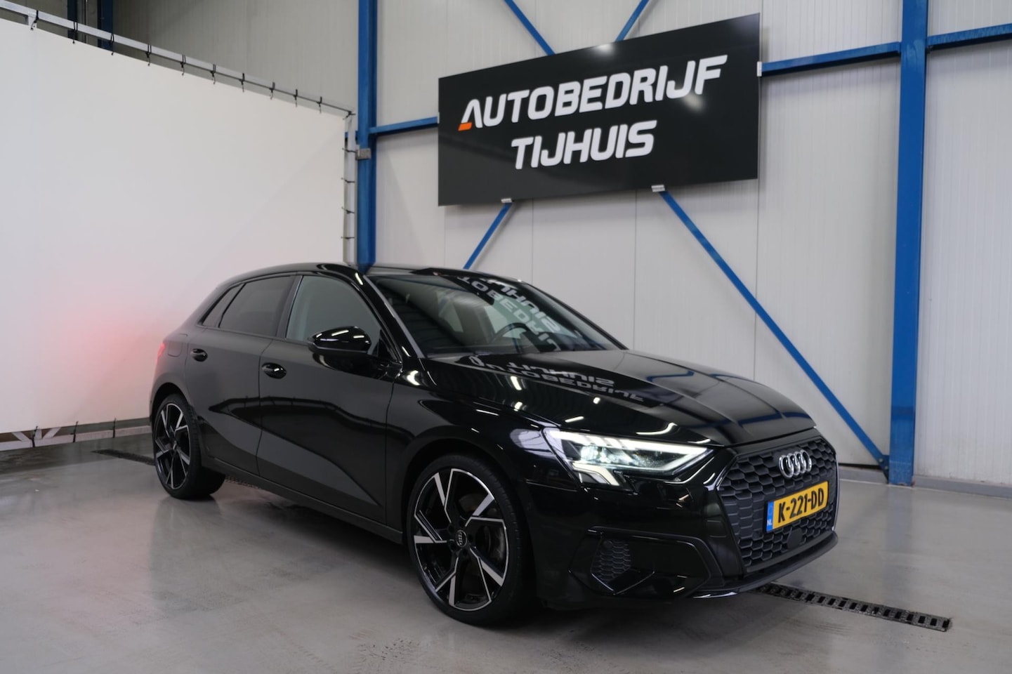 Audi A3 Sportback - 30 TFSI Business edition - N.A.P. Airco, Cruise, Navi, PDC. - AutoWereld.nl