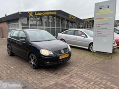 Volkswagen Polo - 1.4-16V Optive 5 DEURS//AIRCO
