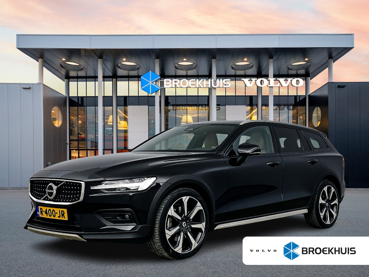 Volvo V60 Cross Country - B5 AWD Ultimate | 20" | Geventileerd Nappa | Massagestoelen | Bowers & Wilkins | Exterior - AutoWereld.nl
