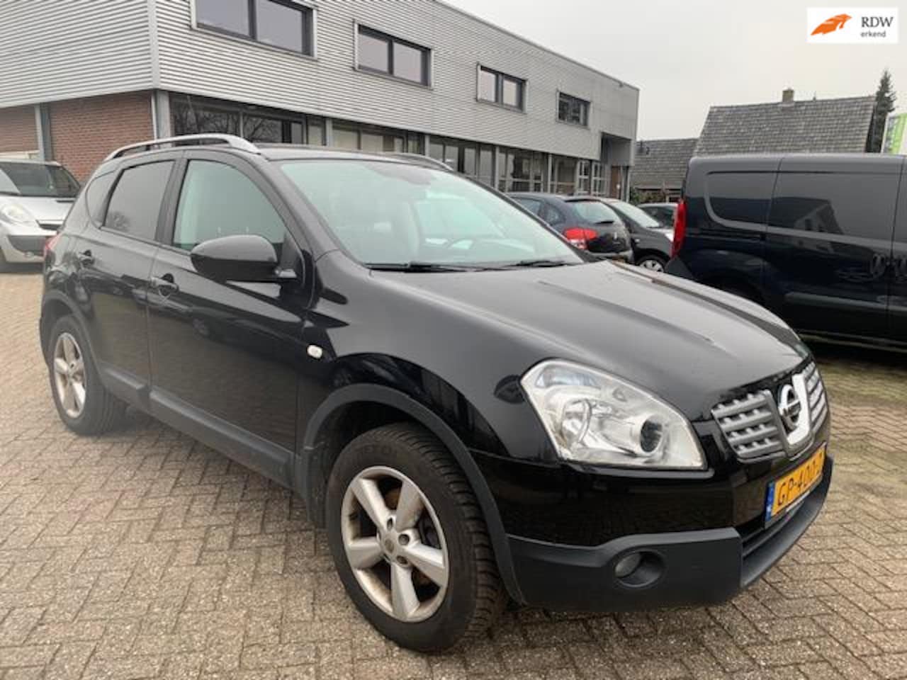 Nissan Qashqai - 1.6 Acenta 2009 € 4250.- CRUISE - AIRCO ,1 JAAR APK - AutoWereld.nl