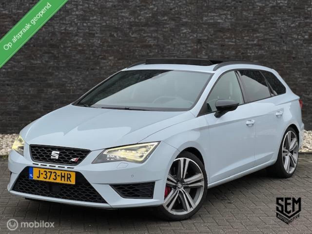 SEAT Leon ST - 2.0 TSI Cupra 280 / Pano / ACC - AutoWereld.nl