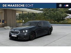 BMW 5-serie Touring - M5 Automaat / M Drive Professional / Panoramadak / Trekhaak / Bowers & Wilkins / M Multifu