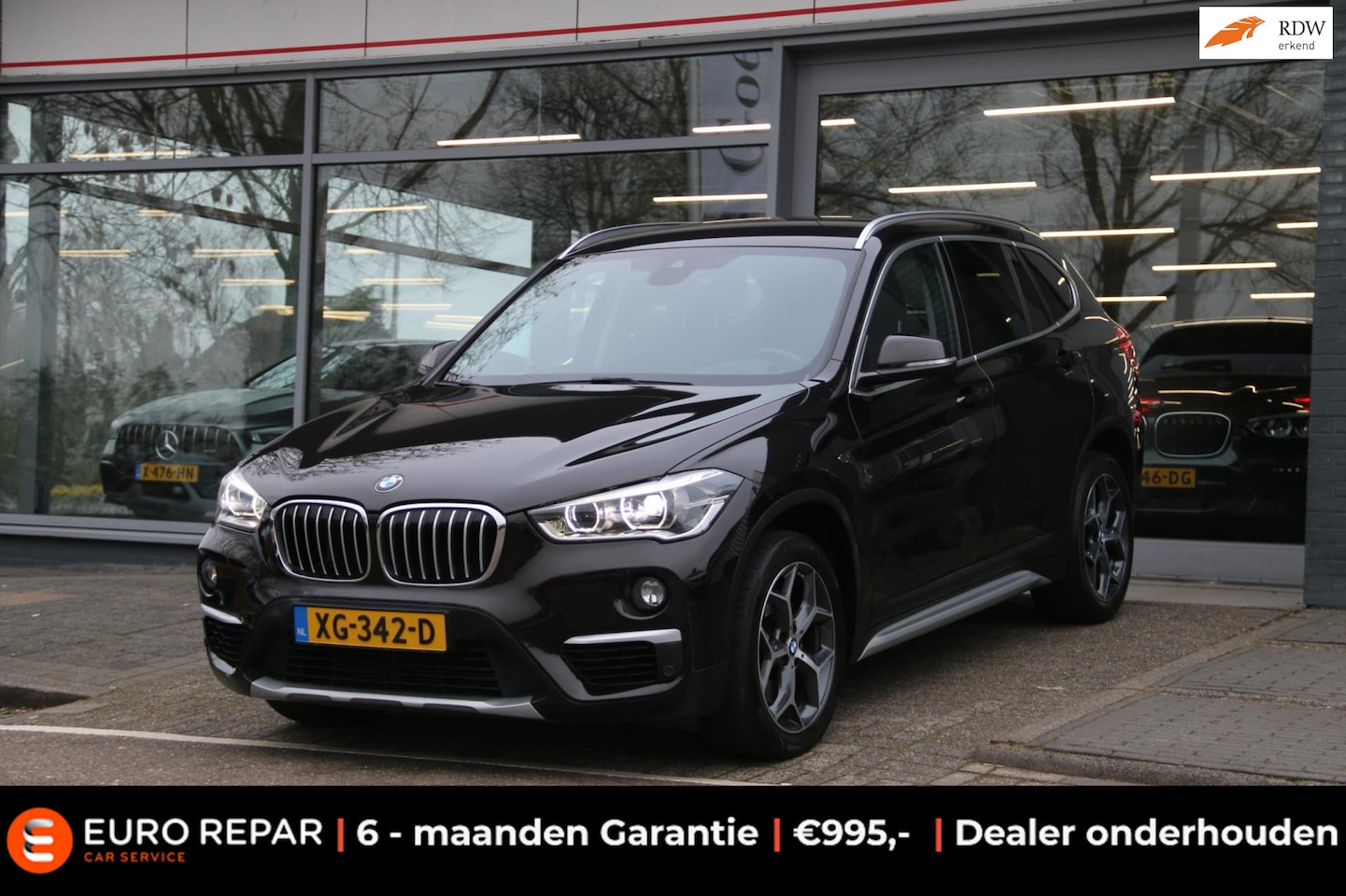 BMW X1 - SDrive20i Orange Edition II TREKHAAK NL-AUTO NAP! - AutoWereld.nl