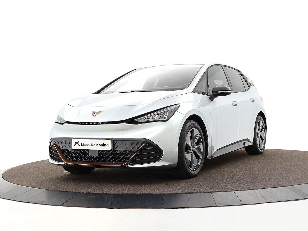 CUPRA Born - 204pk Business 62 kWh · Camera · Apple/Android Car Play · Navigatie · P-Sensoren · Verkeer - AutoWereld.nl