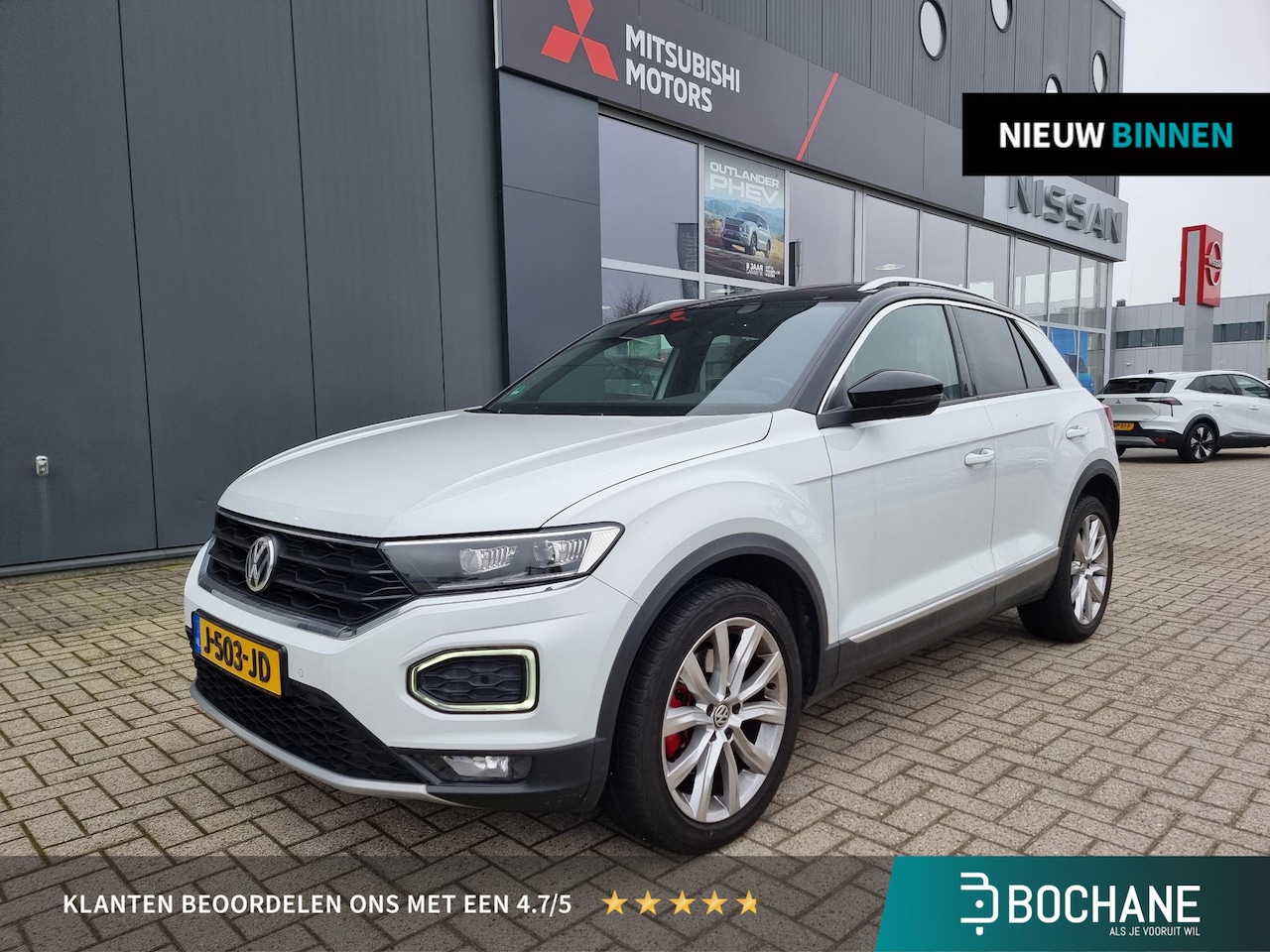 Volkswagen T-Roc - 1.5 TSI Sport | Open dak | Navigatie | Achteruitrijcamera | - AutoWereld.nl