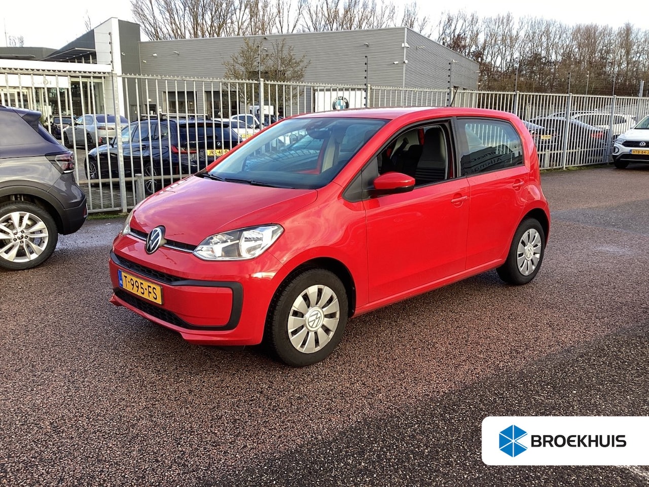 Volkswagen Up! - 1.0 65pk | Navigatie via smartphone | Airco | Led dagrijverlichting | Elektrische ramen vo - AutoWereld.nl