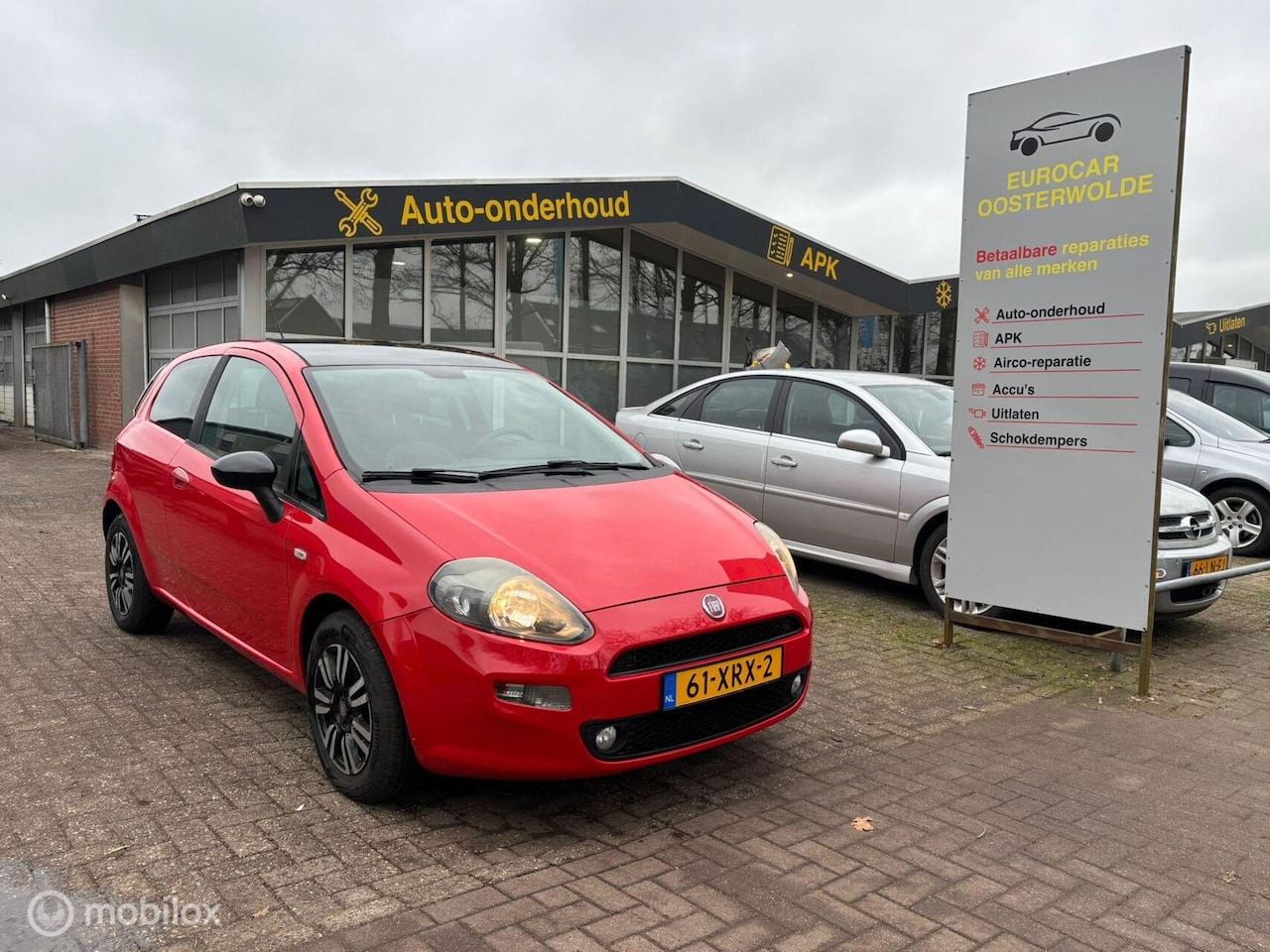 Fiat Punto Evo - 0.9 TwinAir Lounge | APK | AIRCO | SPORTIEF | - AutoWereld.nl