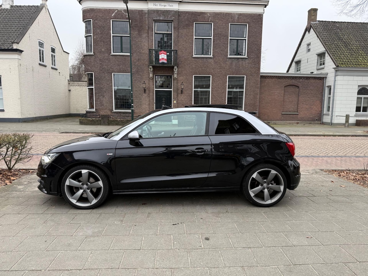 Audi A1 - 1.4 TFSI S-LINE LEER AUTOMAAT NAVI PANO 185 PK - AutoWereld.nl