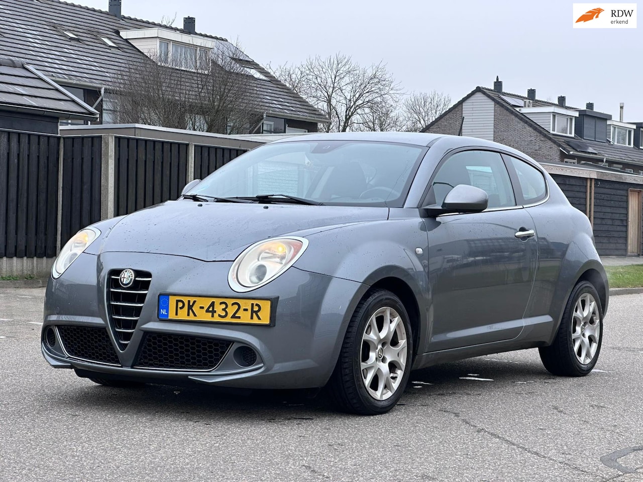 Alfa Romeo MiTo - 1.4 Progression CarPlay/Android*Airco*LM velgen*Dealer onderhouden*6 versnelling* - AutoWereld.nl