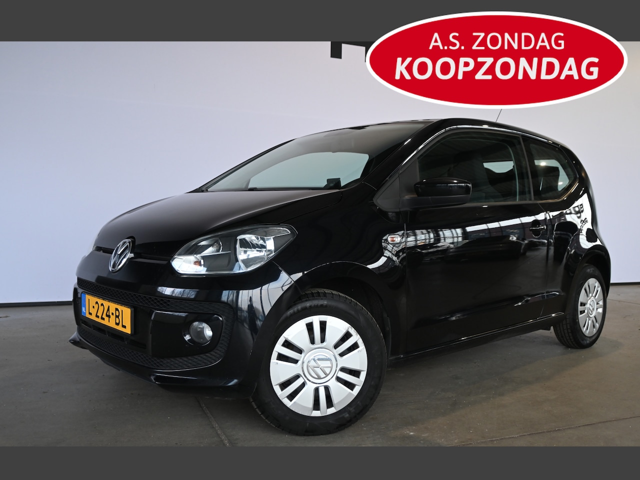 Volkswagen Up! - 1.0 move up! Airco Stoelverwarming Goed Onderhouden! Inruil Mogelijk! - AutoWereld.nl
