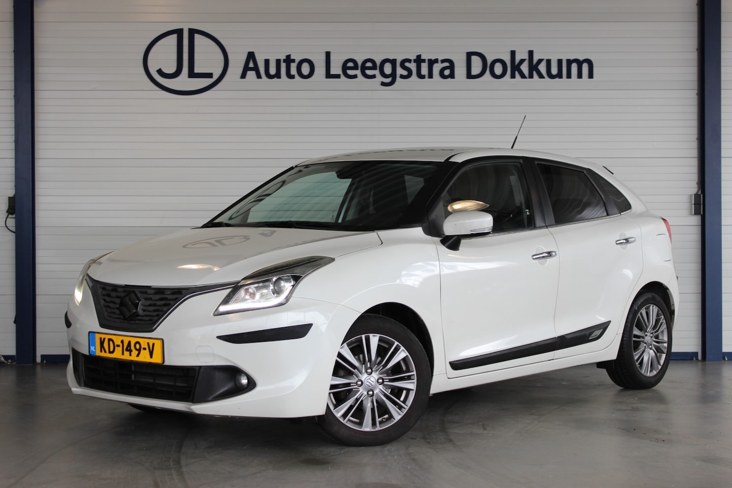 Suzuki Baleno - 1.0 Boosterjet High Executive Carplay | Adapt. Cruise | Xenon/LED | Camera | Clima | Keyle - AutoWereld.nl