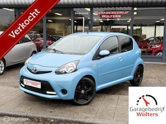 Toyota Aygo - 1.0 VVT-i Dynamic Blue unieke kleur airco 5drs