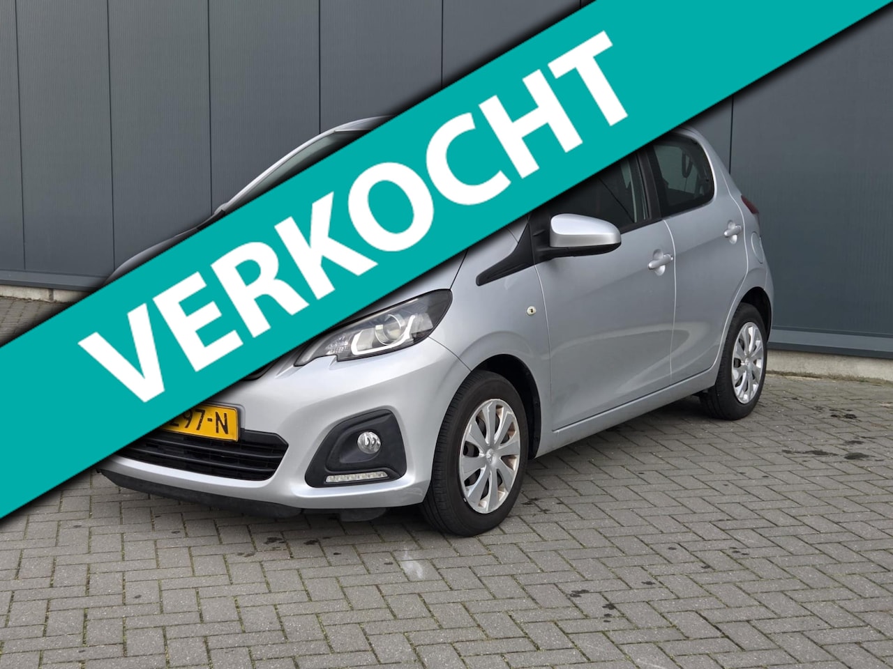Peugeot 108 - 1.0 e-VTi Active Airco - AutoWereld.nl
