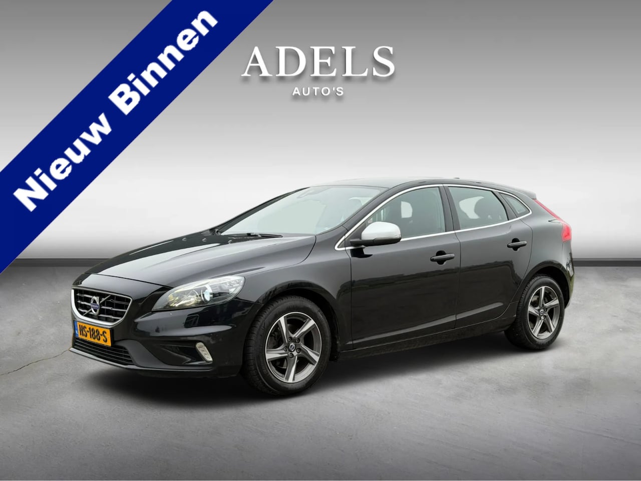 Volvo V40 - 2.0 D2 R-Design Navi Trekhaak Xenon Goed Onderhouden! - AutoWereld.nl