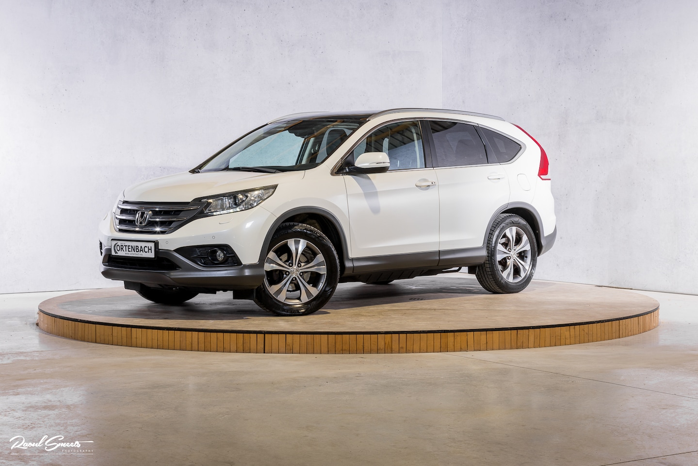 Honda CR-V - 2.0 AWD Executive | Trekhaak | Panoramadak | Cruise | Leder | - AutoWereld.nl