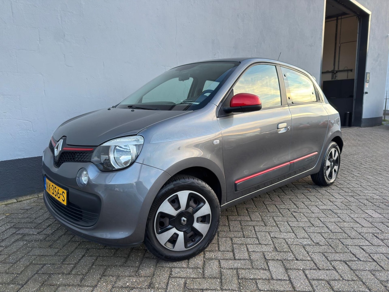 Renault Twingo - 1.0 SCe Collection - Airco - AutoWereld.nl