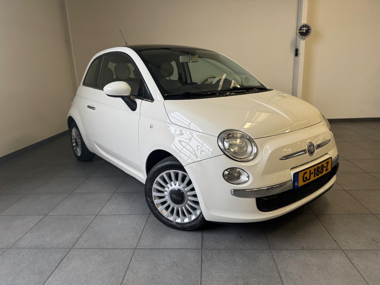 Fiat 500 - 1.2 Lounge / Panodak / Airco - AutoWereld.nl