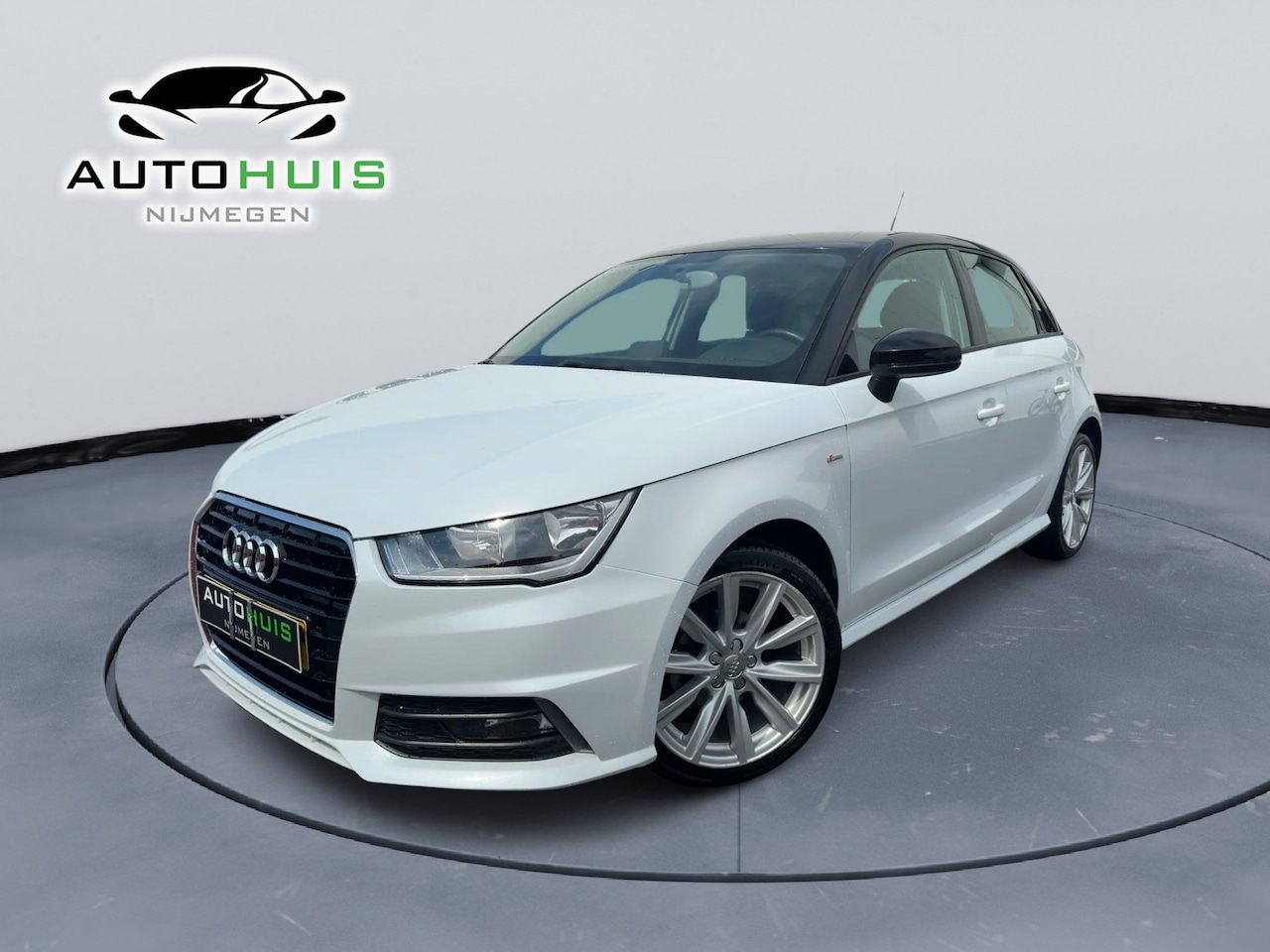 Audi A1 Sportback - 1.0 TFSI Adrenalin Automaat S line 5 deurs - AutoWereld.nl