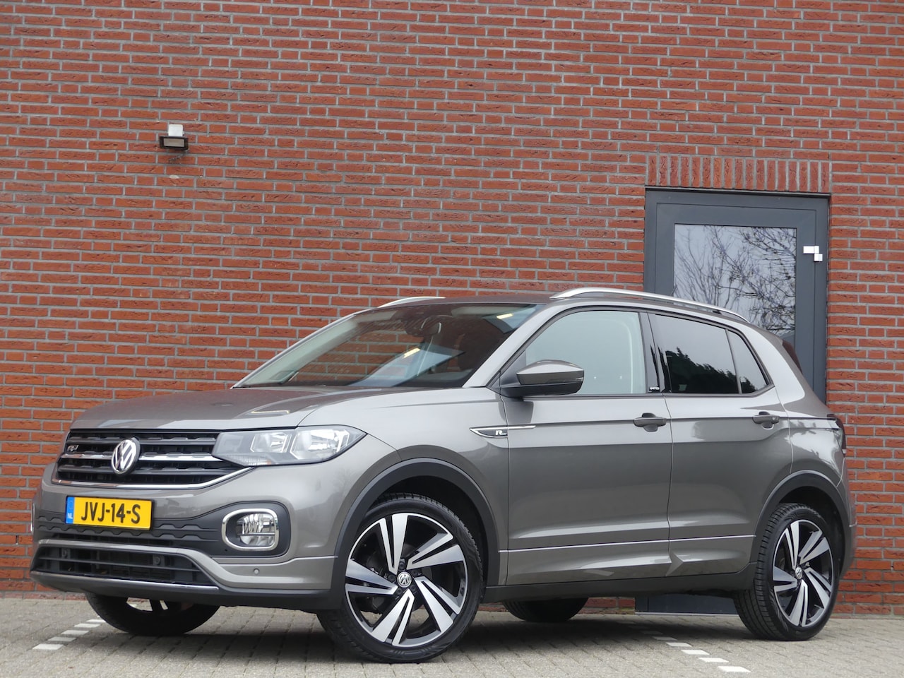 Volkswagen T-Cross - 1.0 TSI R-Line / Dealer onderhouden - AutoWereld.nl