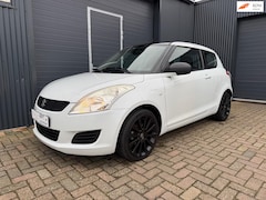 Suzuki Swift - 1.2 Comfort Black&White