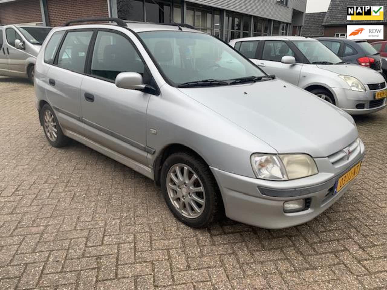 Mitsubishi Space Star - 1.6 Comfort Live 2002 € 950.- Export apk 11-2026 - AutoWereld.nl