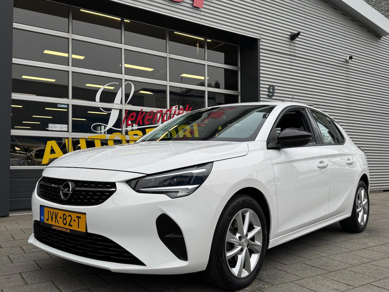 Opel Corsa - 1.2 Elegance - 18.175 KM - Navigatie / Apple CarPlay I Airco I Sport velgen I PDC I Dealer - AutoWereld.nl