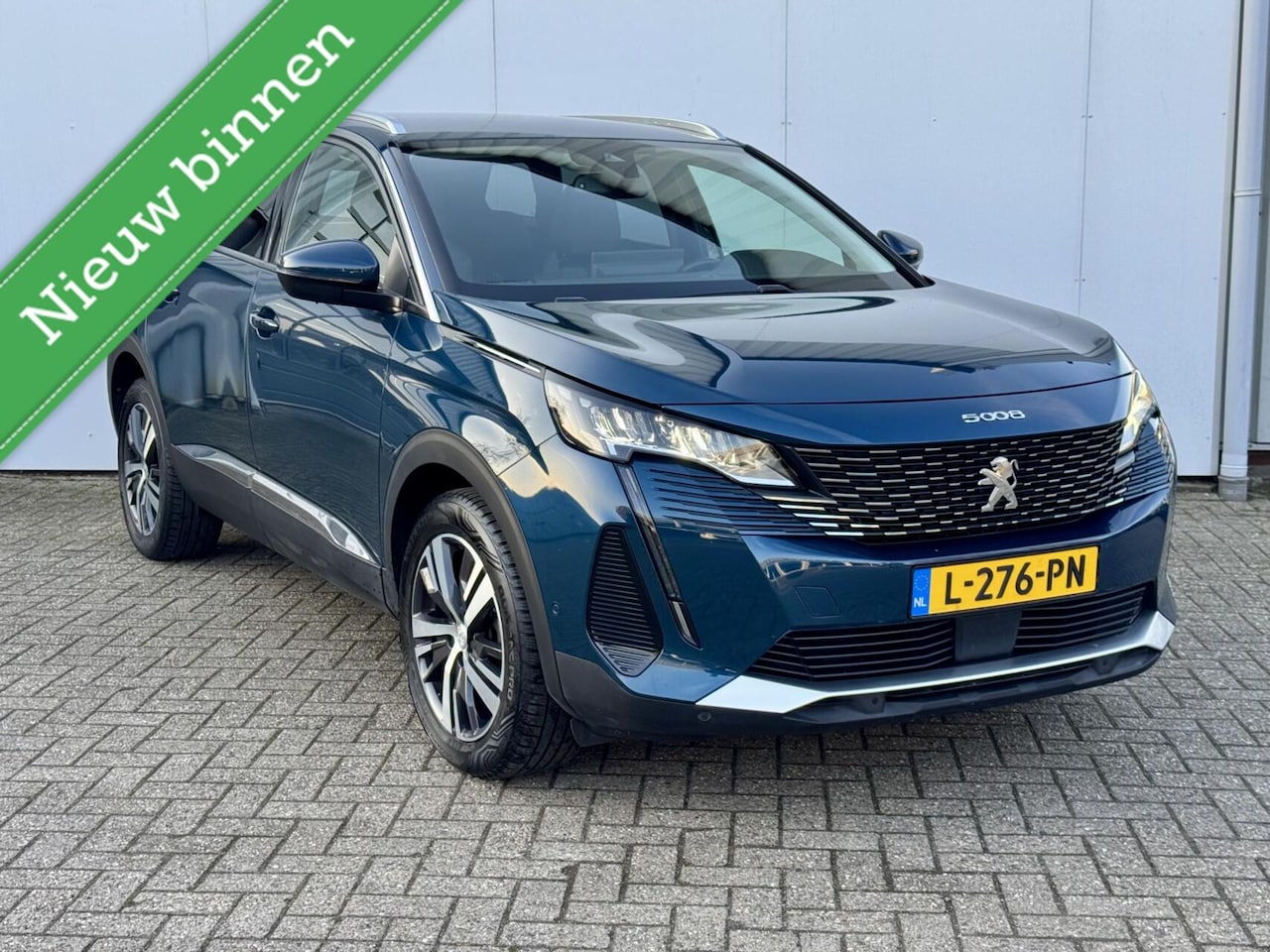 Peugeot 5008 - 1.2 PureTech Blue Lease Allure|Adaptive Cruise|Trekhaak|Stoel verwarming - AutoWereld.nl