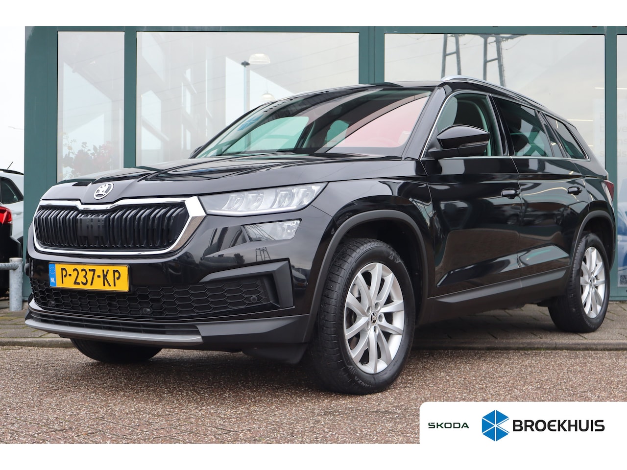Skoda Kodiaq - 1.5 TSI Business Edition 149PK | Achteruitrijcamera | Keyless entry | Stuurwiel verwarmd - AutoWereld.nl