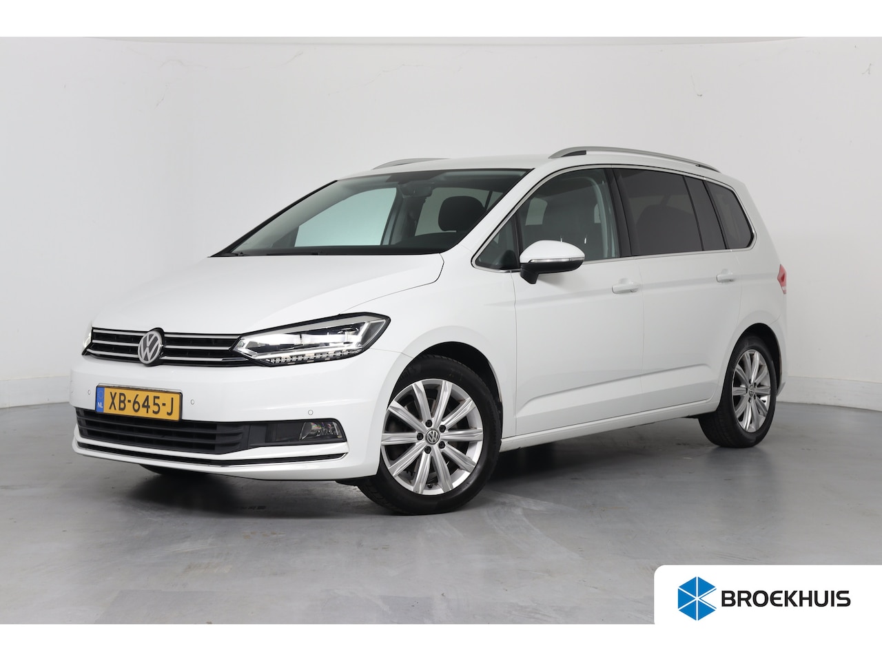 Volkswagen Touran - 1.4 TSI Highline Edition R 7p | Automaat! | LED | Cruise Adaptive | navi | Stoelverwarming - AutoWereld.nl