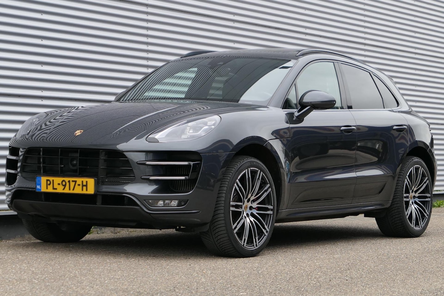 Porsche Macan - 3.6 Turbo Sportchrono Sportuitlaat Pano ACC - AutoWereld.nl